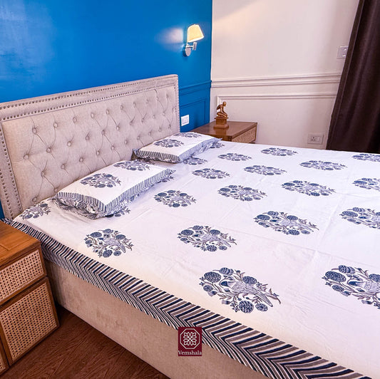 Sanganeri Hand Block Bird Print Cotton Bedsheet - White