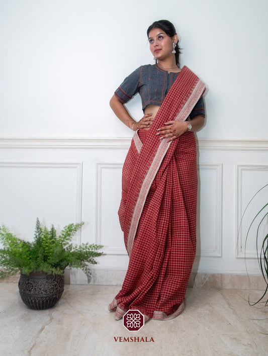 Red Checks Ponduru Cotton Saree : Indu