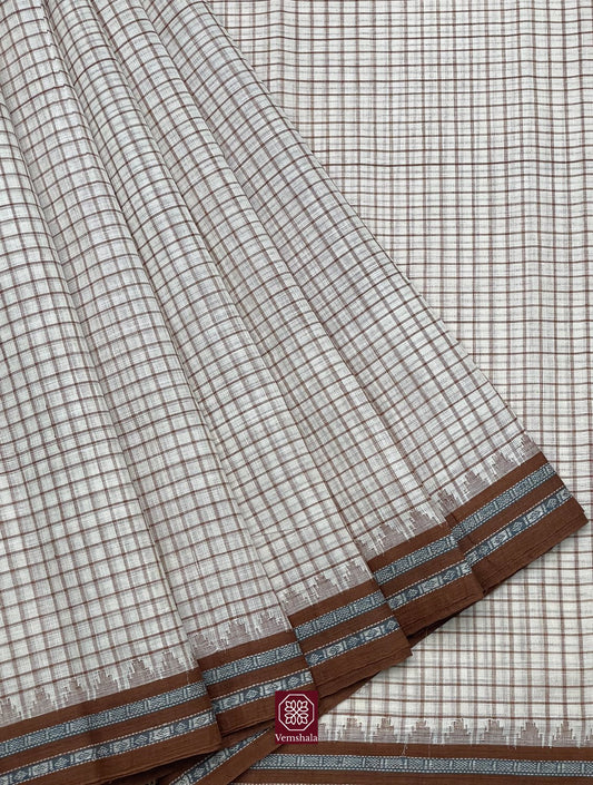 Ecru - Bronze Checks Ponduru Cotton Saree - Baagh
