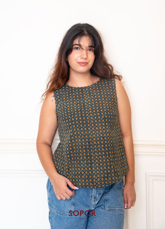 Retea : Ajrakh Boxy Top