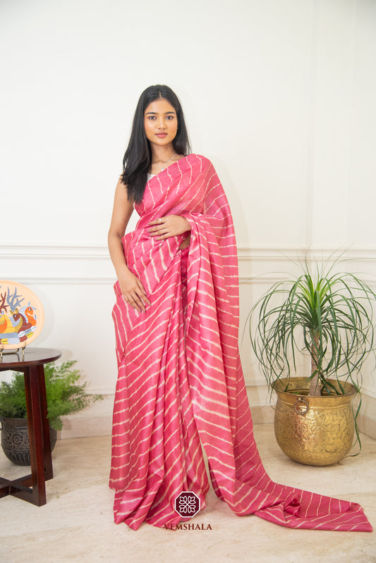 Lotus pink / Ecru Leheriya Silk Saree : Padmabha